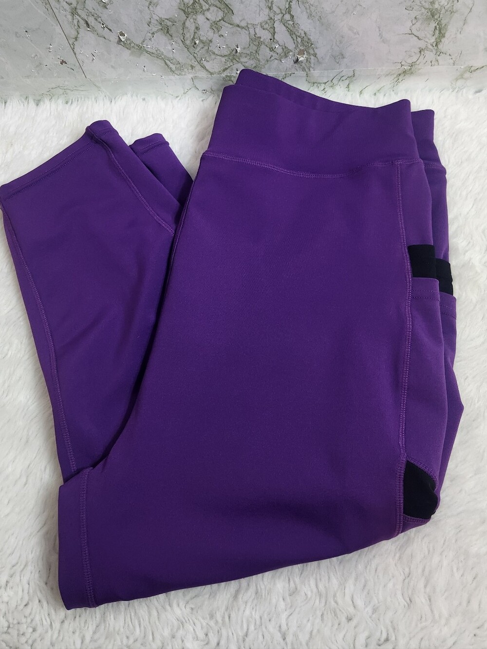 POP FIT Purple Capri Leggings